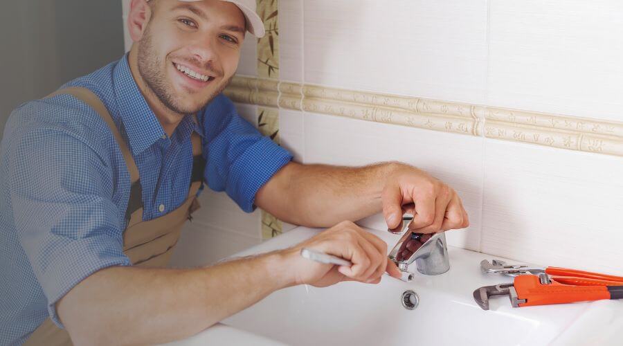Local annual plumbing maintenance in Waterville, IA